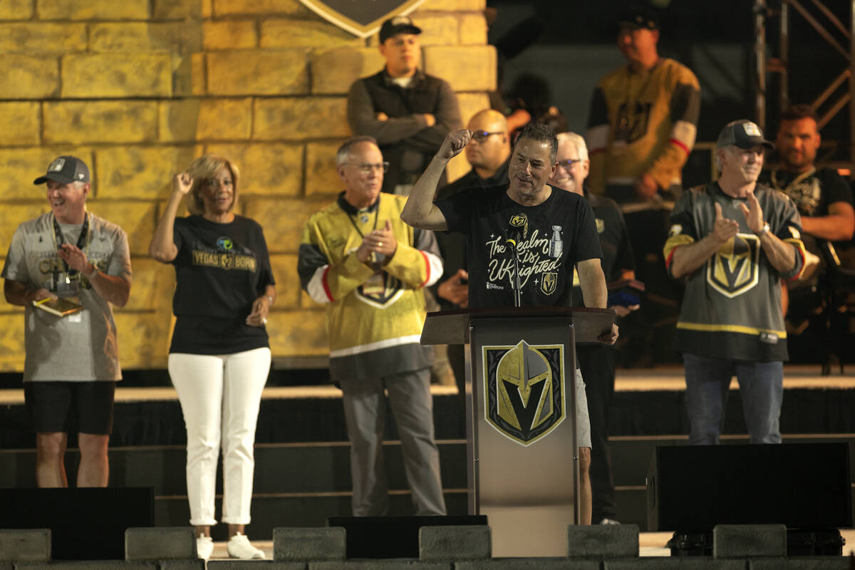 Golden Knights head coach Bruce Cassidy cheers on the crowd as his team celebrates their Stanle ...