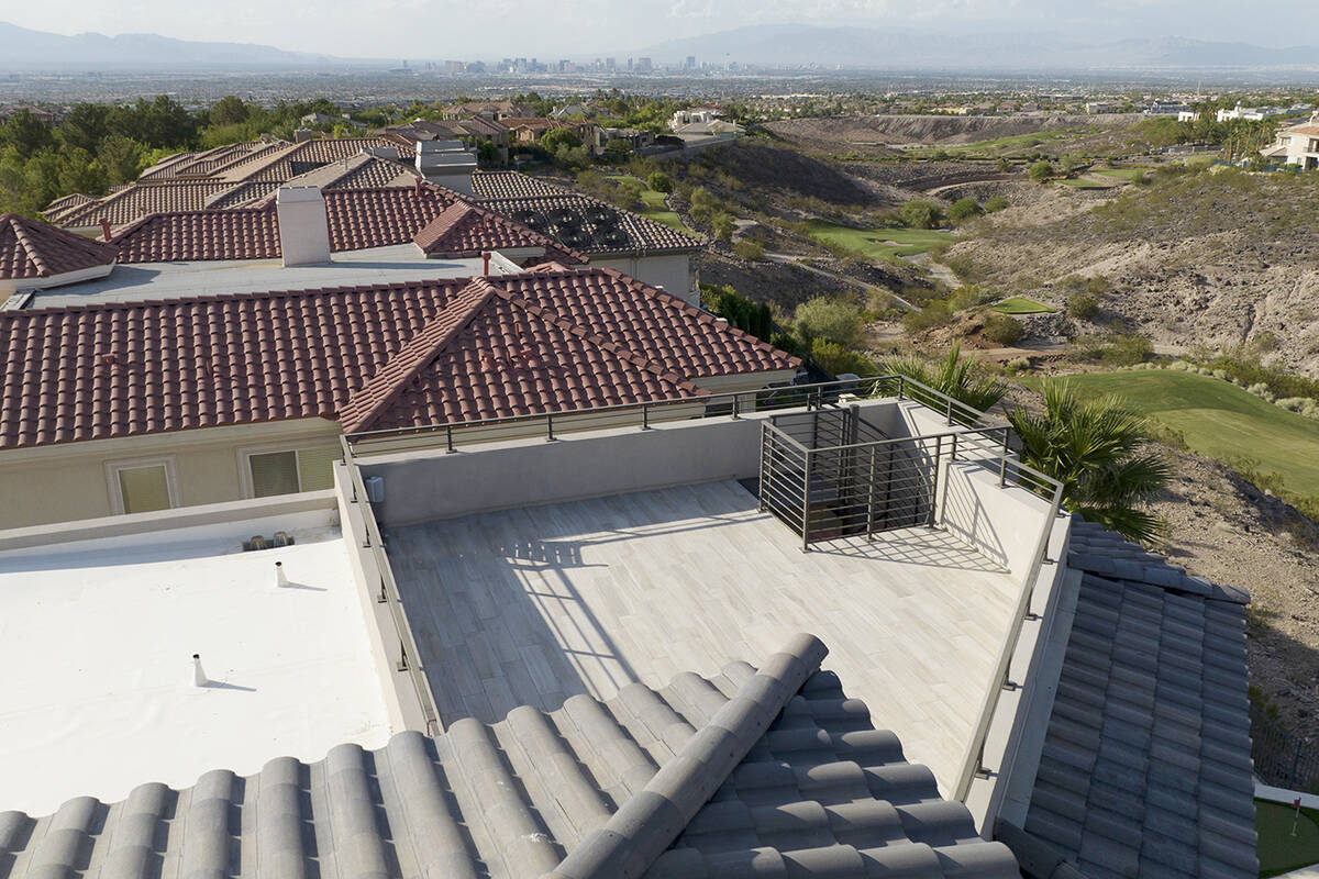 The rooftop deck. (Douglas Elliman of Nevada)