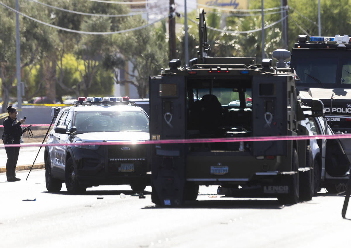 The Las Vegas Metropolitan police investigate after a suspected kidnapper was shot by police ne ...