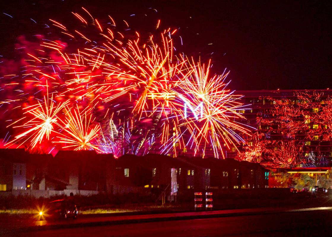 Fireworks go off above the M Resort in Henderson on Saturday, July 4, 2020. (Chase Stevens/Las ...