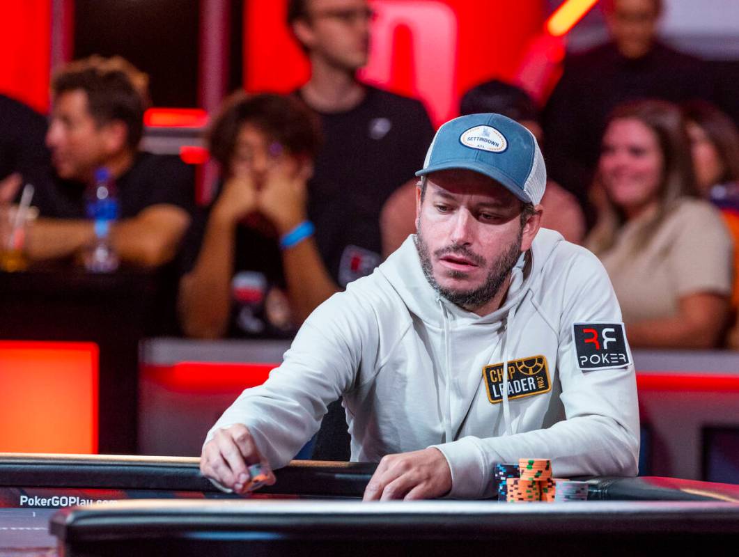 Daniel Weinman makes a bet during play of the remaining pair on the final day at the World Seri ...