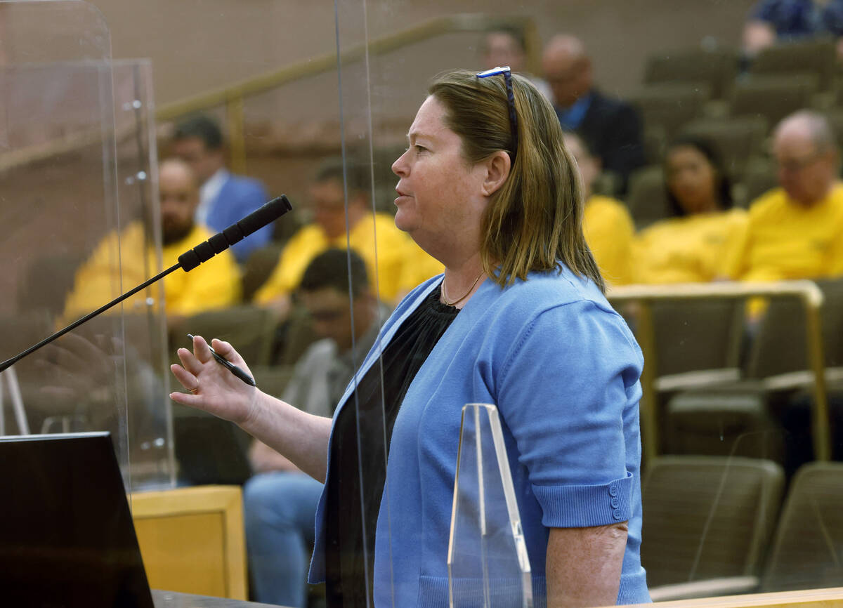 Lisa Skurow of Las Vegas speaks about the new excessive use fee during a public meeting of the ...