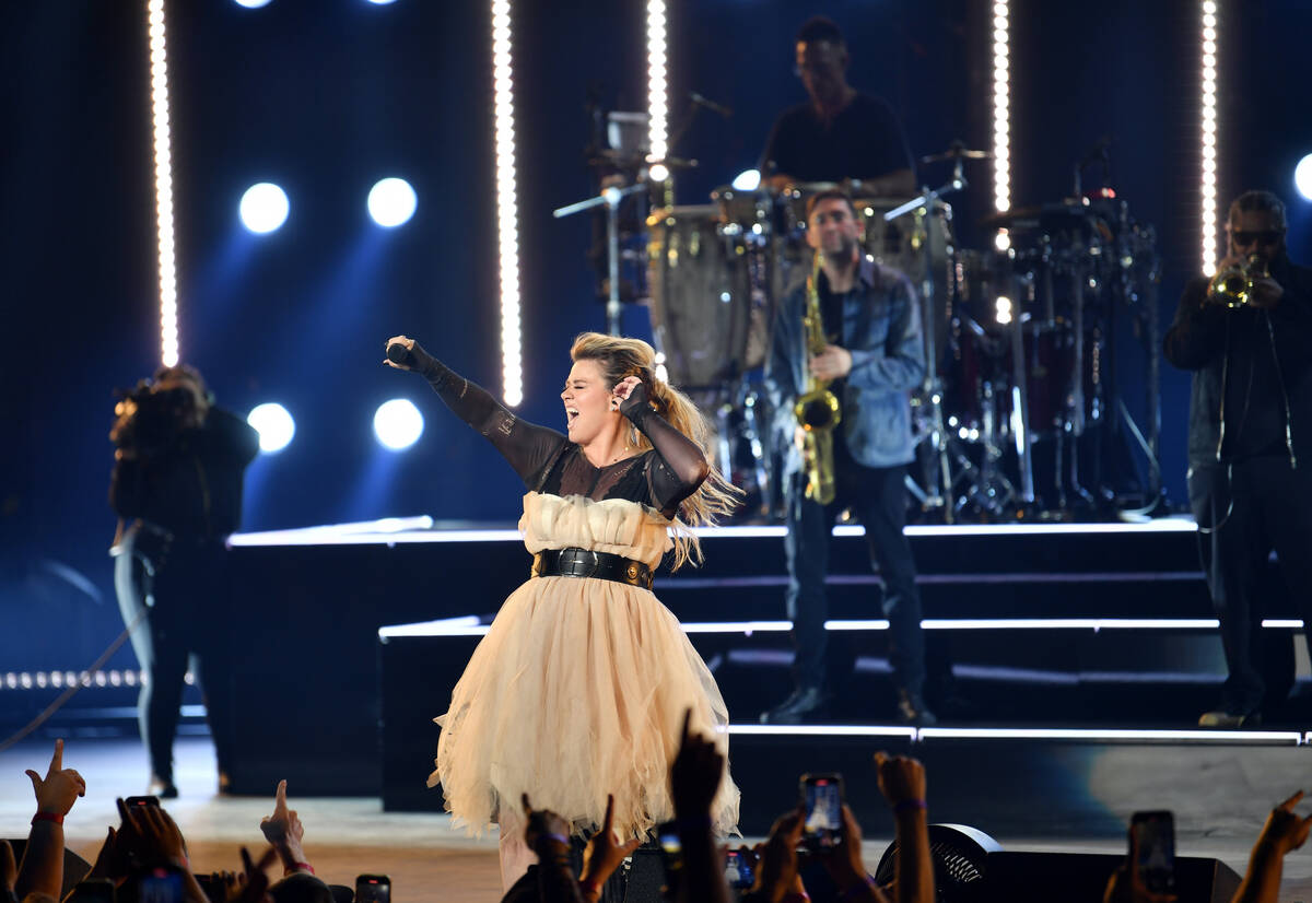 Kelly Clarkson performs at Bakkt Theater at Planet Hollywood on July 28, 2023 in Las Vegas. (Ph ...