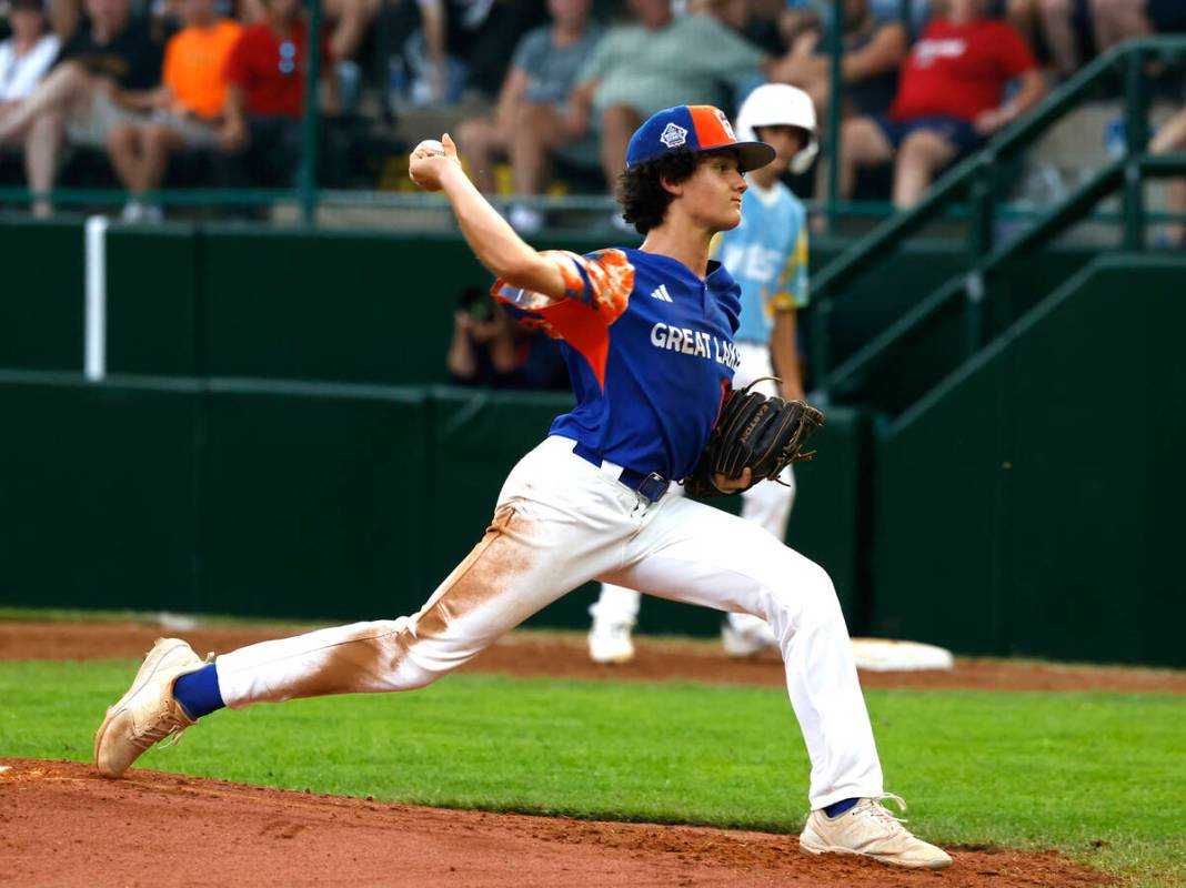 New Albany All-Stars pitcher Kevin Klingerman delivers a pitch against El Segundo California Al ...