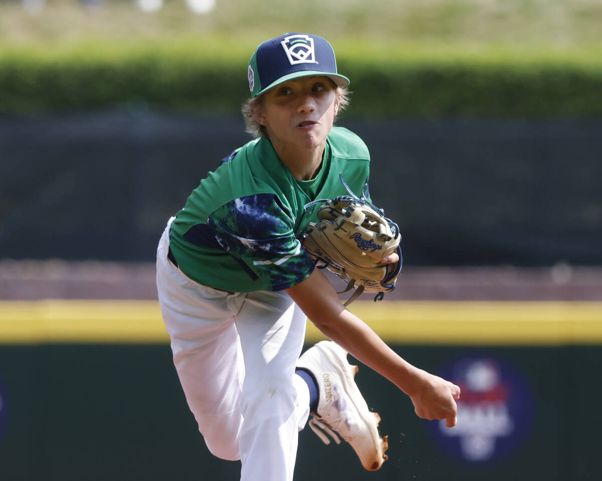 Seattle, Washington, pitcher Trey Kirchoff delivers a pitch against Nolensville, Tennessee, dur ...