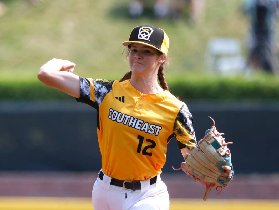 Nolensville, Tennessee pitcher Stella Weaver delivers a pitch against Seattle, Washington, duri ...