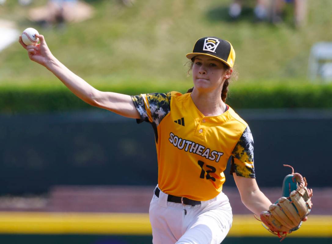 Nolensville, Tennessee, pitcher Stella Weaver delivers a pitch against Seattle, Washington, dur ...