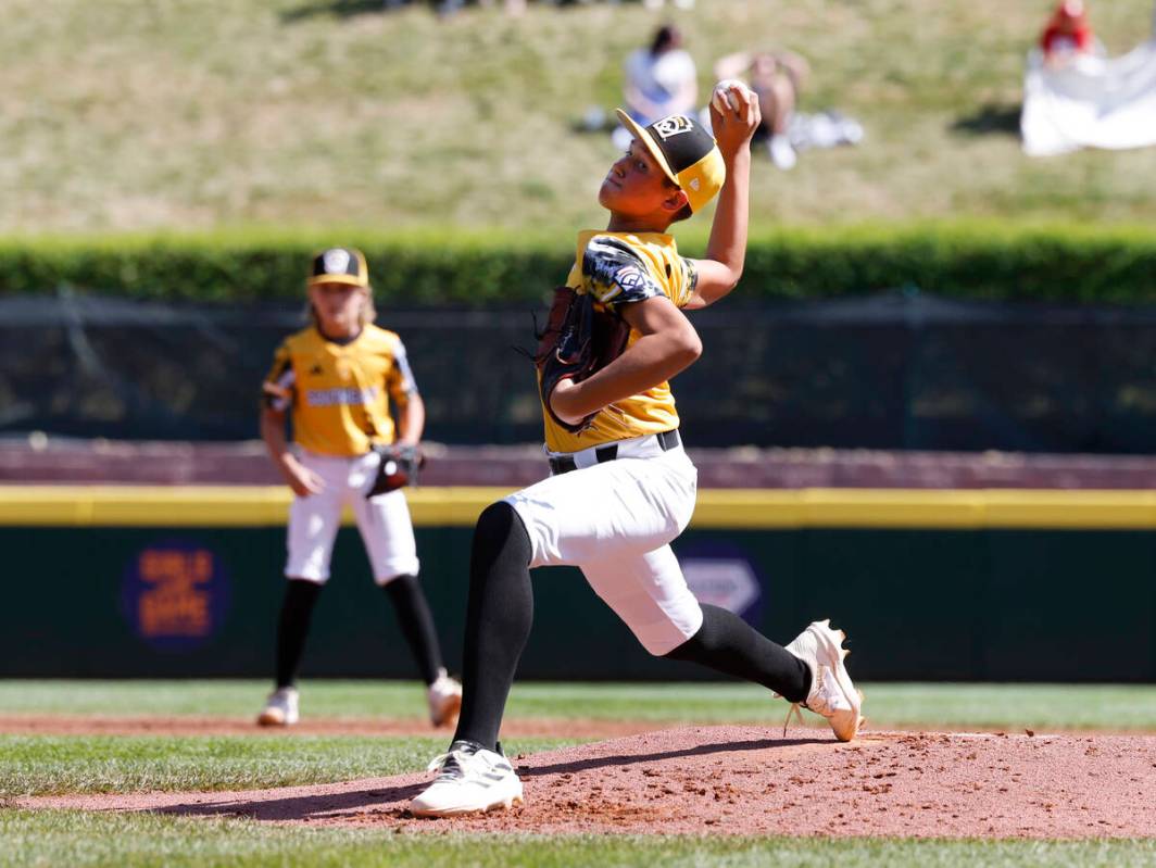 Nolensville, Tennessee, pitcher Lucas McCauley delivers a pitch against Henderson All-Stars dur ...