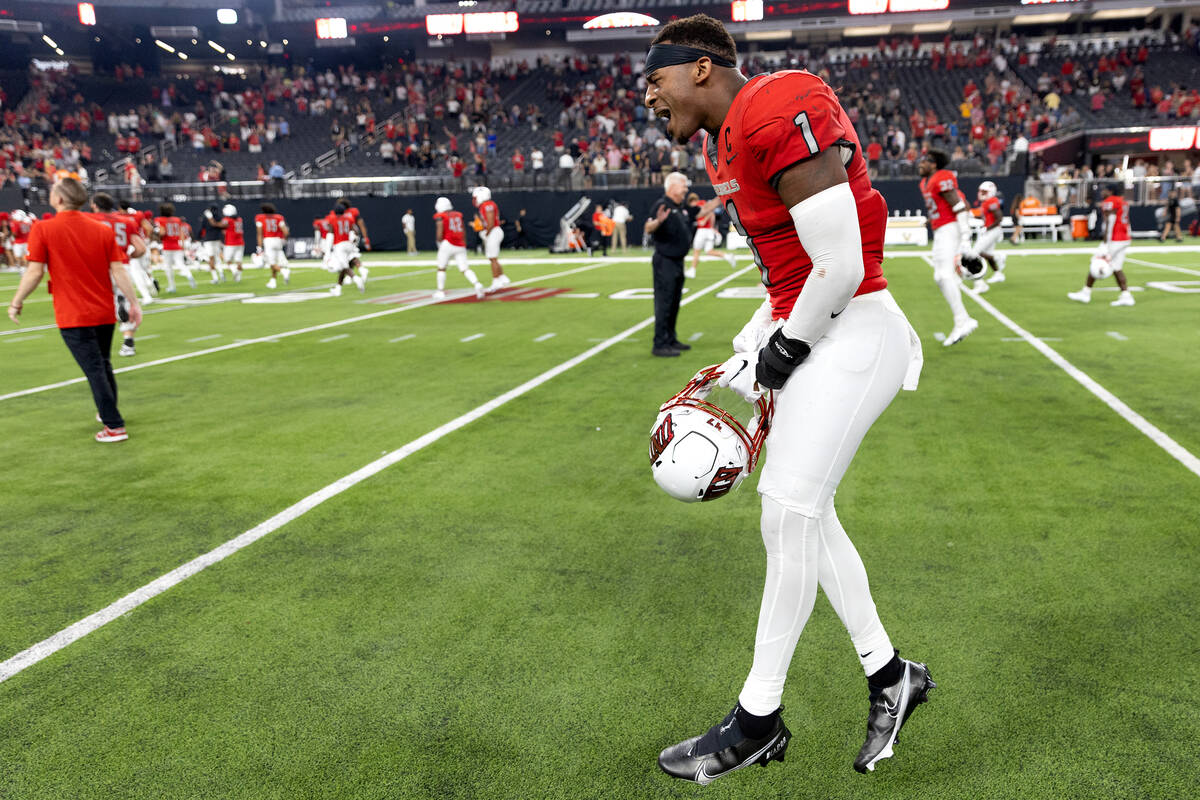 UNLV defensive back Jerrae Williams (1) celebrates his team’s win in an NCAA college foo ...