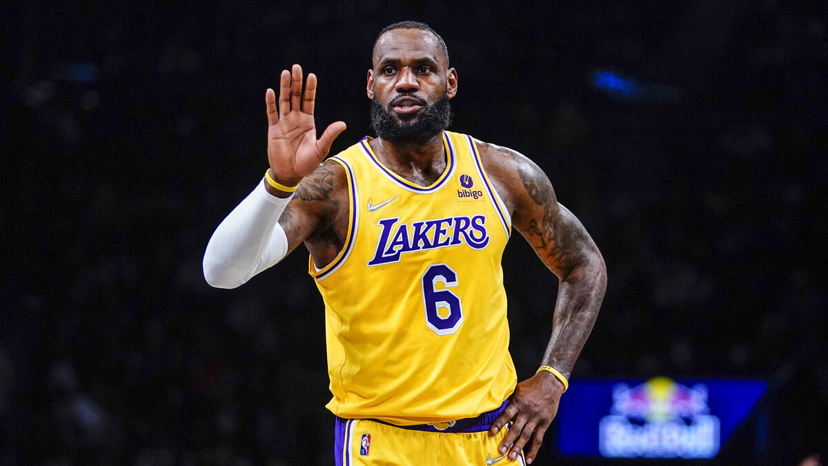 Los Angeles Lakers forward LeBron James (6) during NBA action against Brooklyn Nets, Tuesday Ja ...