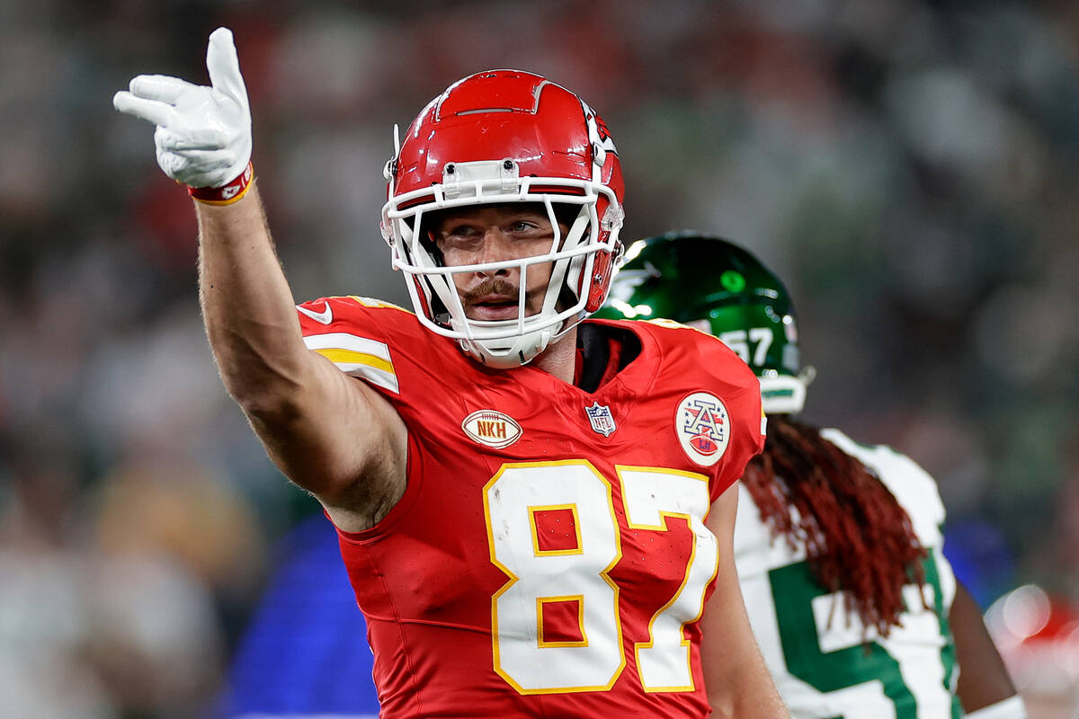 Kansas City Chiefs tight end Travis Kelce (87) reacts during the first quarter of an NFL footba ...