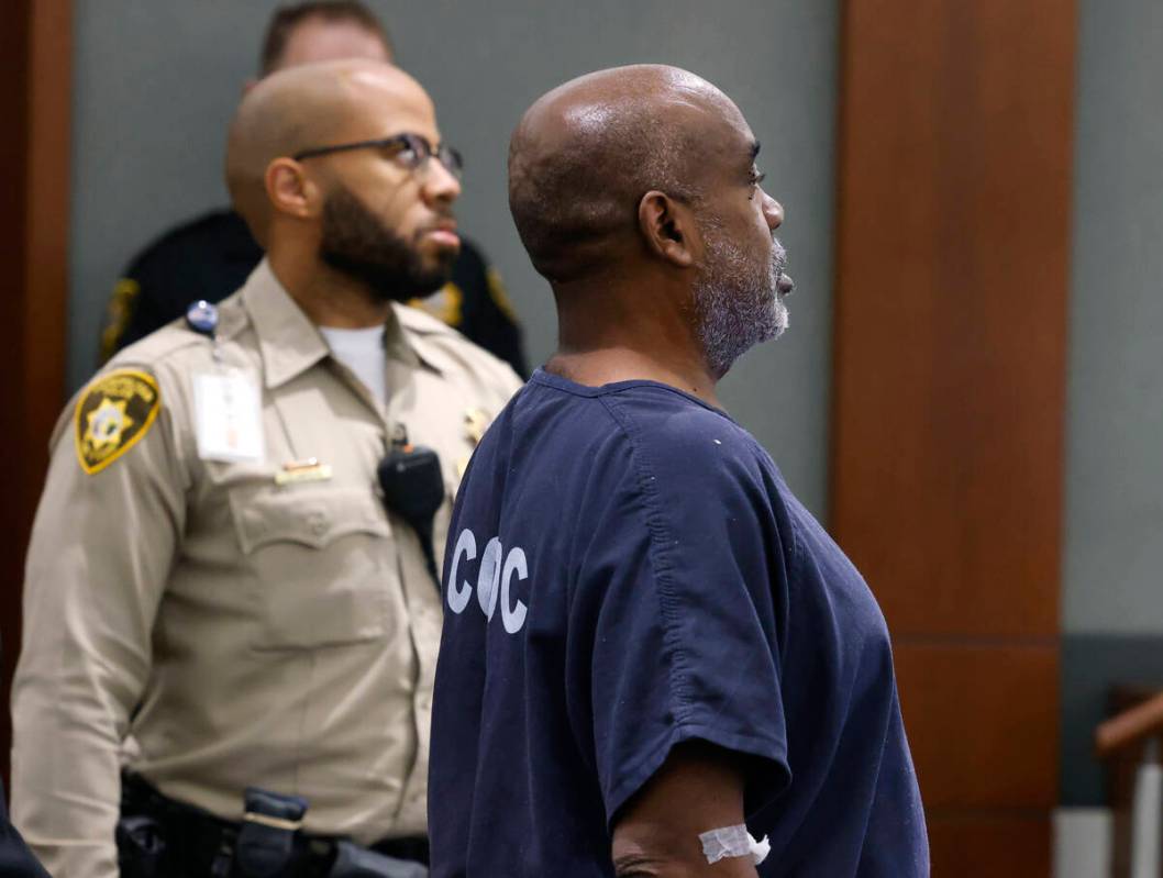 Duane Davis, accused of fatally shooting rapper Tupac Shakur in 1996, appears in court during h ...