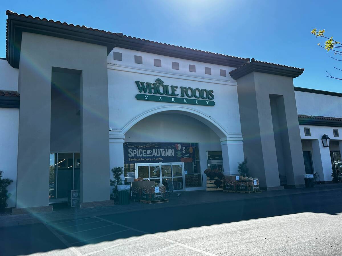 Fort Apache location of Whole Foods Market is slated for closure. (Sean Hemmersmeier/Las Vegas ...