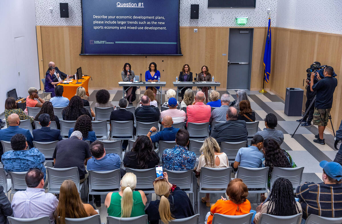 From left, candidates for mayor of Las Vegas Donna Miller, Kara Jenkins, Victoria Seaman and Sh ...