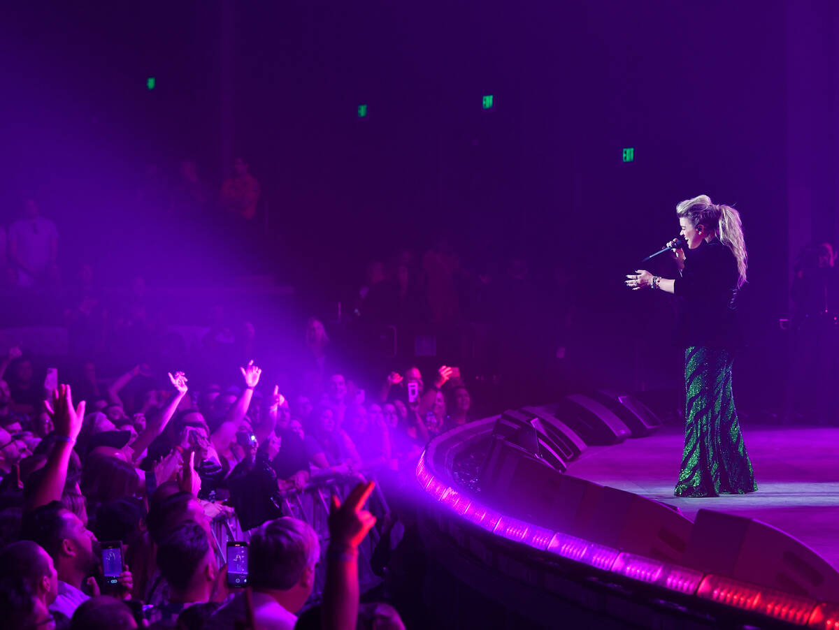 Kelly Clarkson performs at Bakkt Theater at Planet Hollywood on July 28, 2023 in Las Vegas. (Ph ...