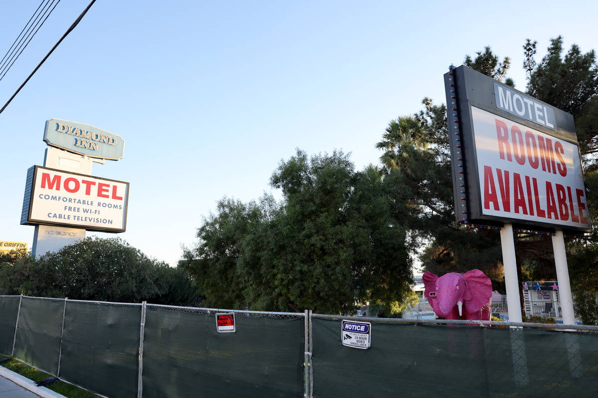 The closed Diamond Inn Motel on the Strip north of Russel Road in Las Vegas Friday, Oct. 27, 20 ...