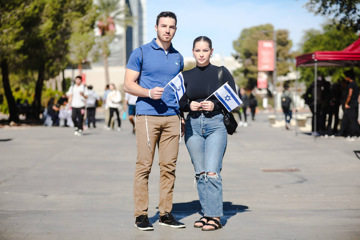 Rosie Polonksy, left, and her brother Aaron Polonksy, right, at the UNLV campus in Las Vegas, T ...