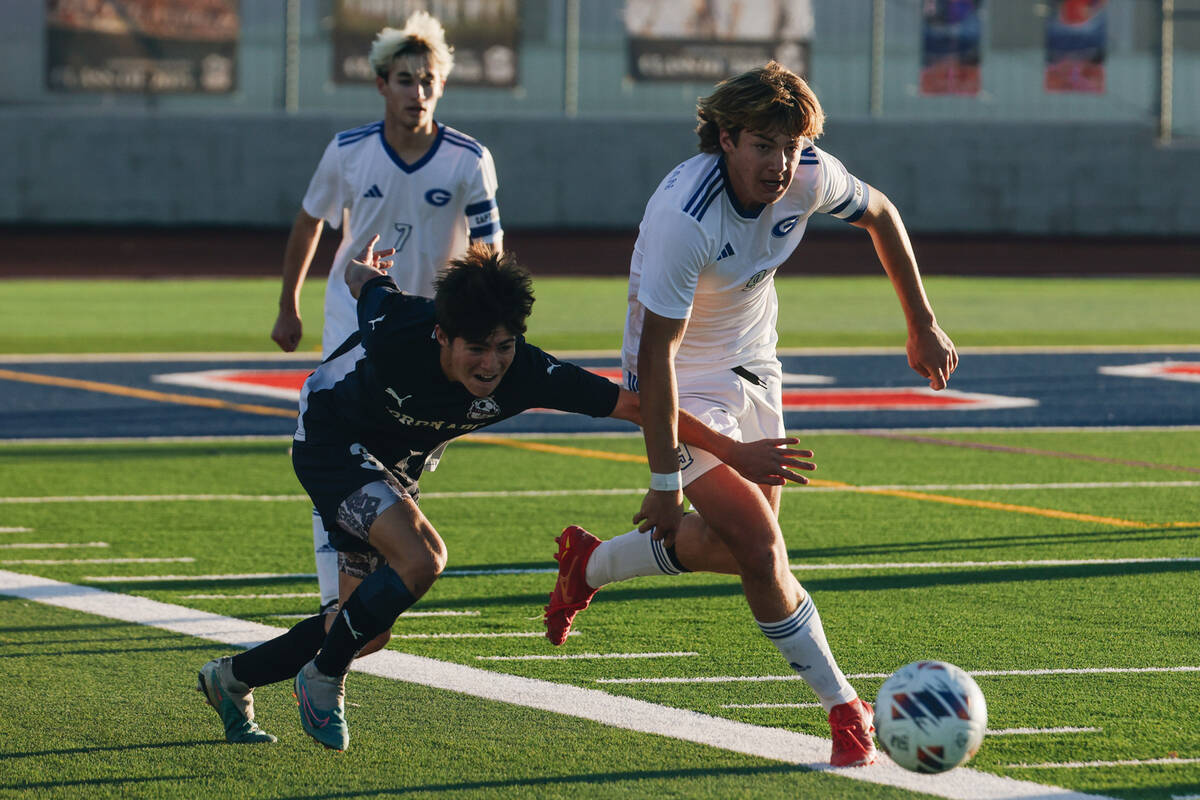 Coronado’s Grayson Elisaldez (3) chases after the ball as Bishop Gorman’s Chase S ...