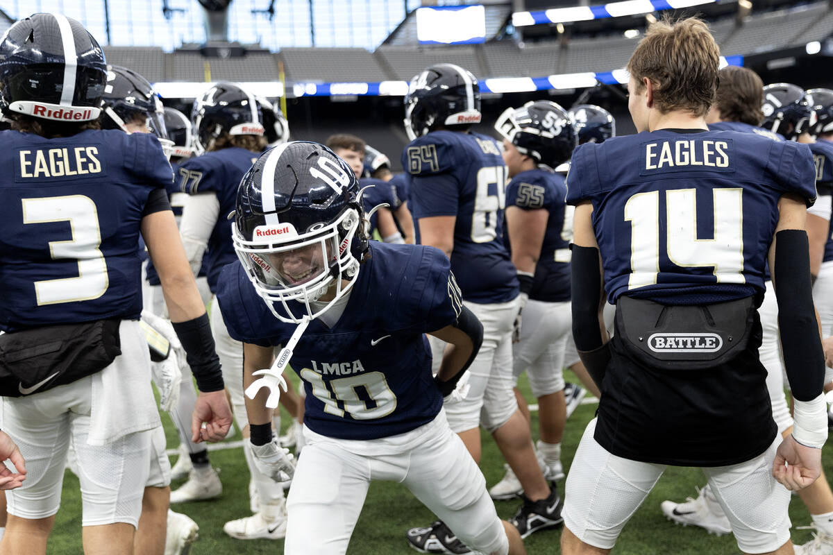 Lake Mead celebrates after winning the Class 2A high school football championship game against ...