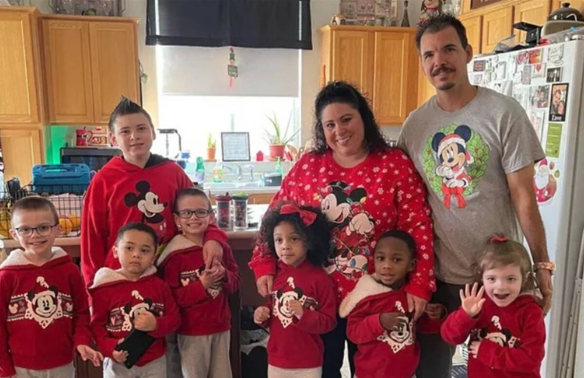 Photo of Jerry Lopez and his family. (Screenshot from Go Fund Me)