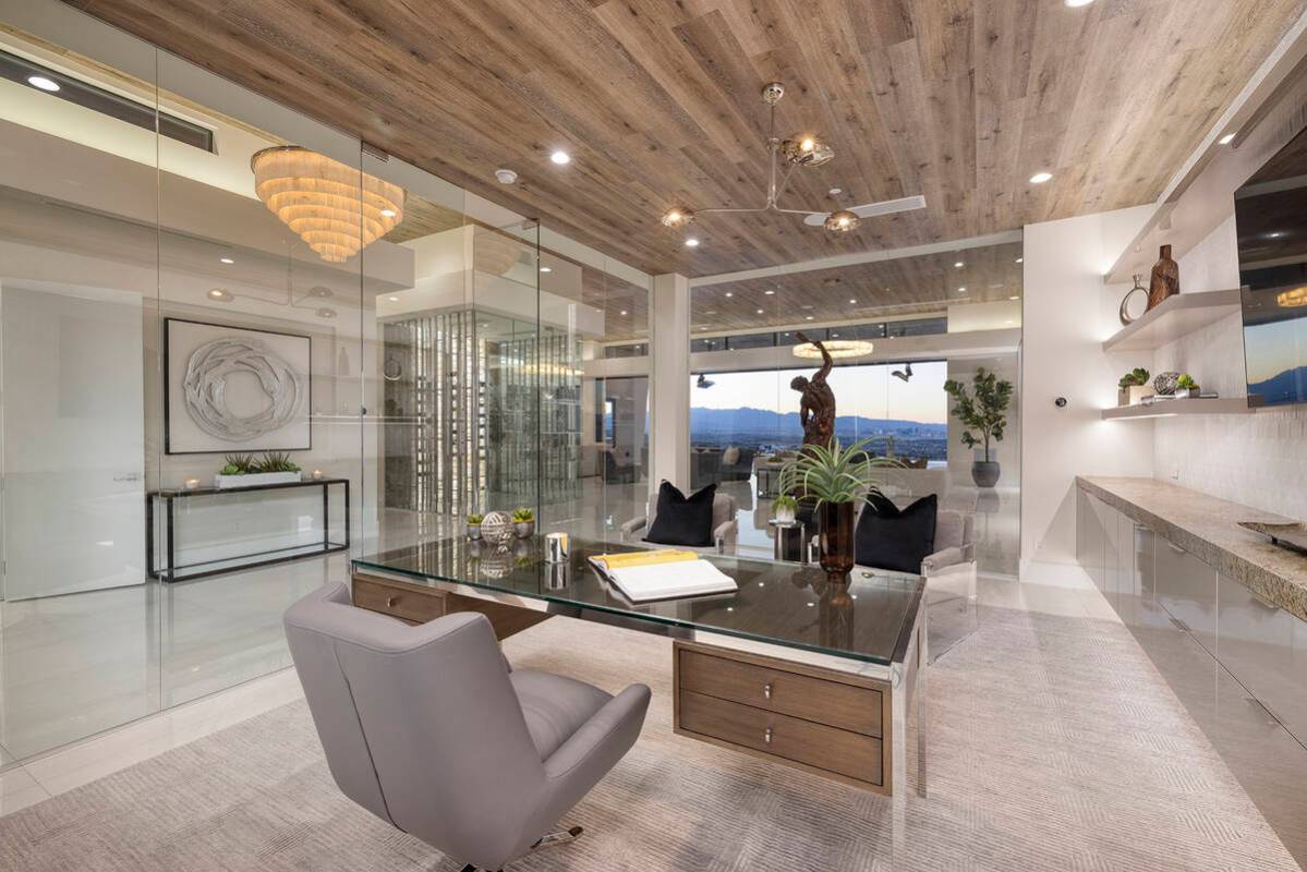 The office. (Douglas Elliman of Nevada)