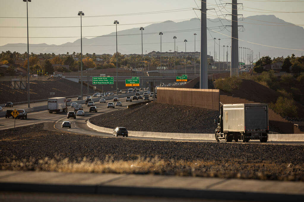 Cars travel on I-215 westbound near Valle Verde Drive off ramp, in Henderson on Wednesday, Dec. ...