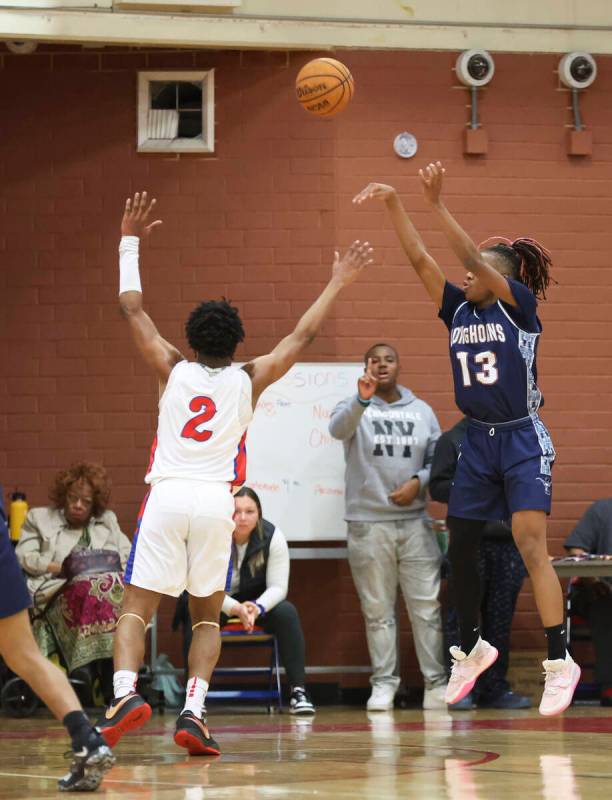 Legacy's Rahjon Chambers (13) shoots against Valley's David Poole-Eskridge (2) during the first ...