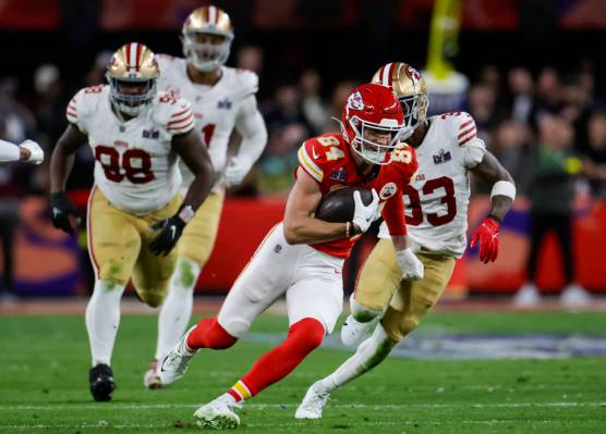 Kansas City Chiefs wide receiver Justin Watson (84) runs the ball against the San Francisco 49e ...