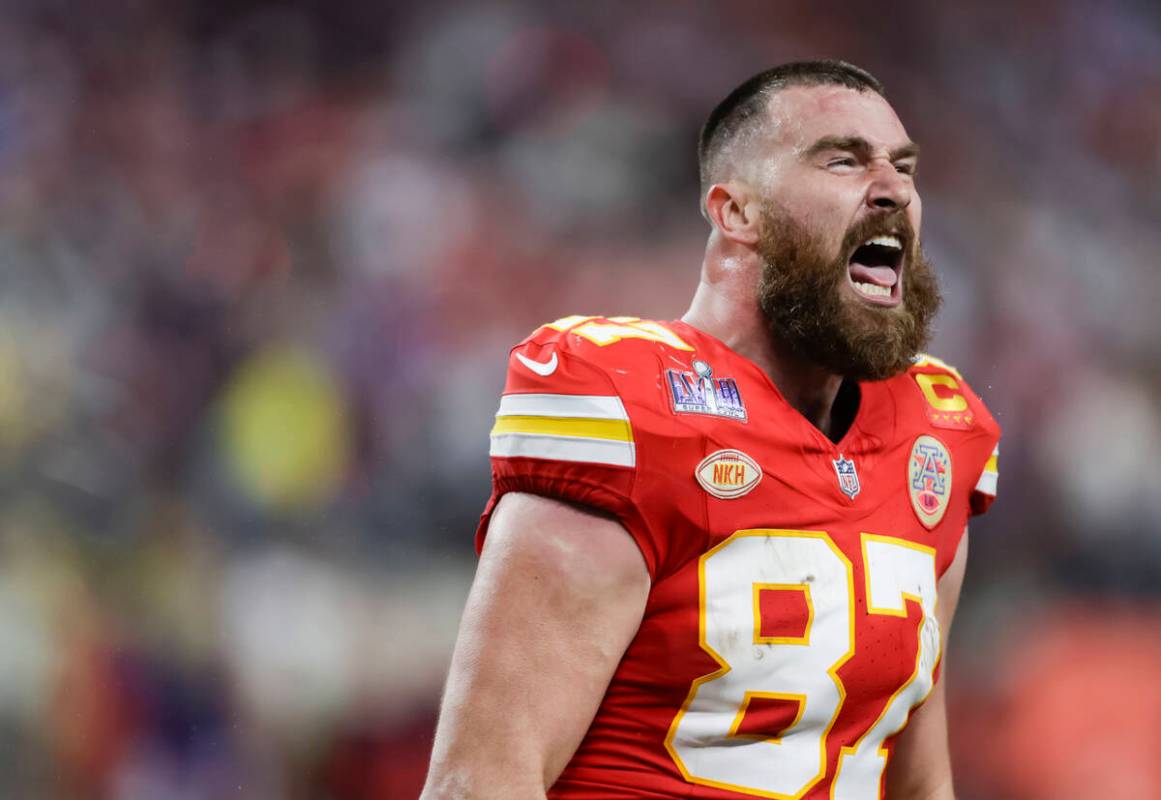 Kansas City Chiefs tight end Travis Kelce (87) reacts after the team scored a touchdown against ...