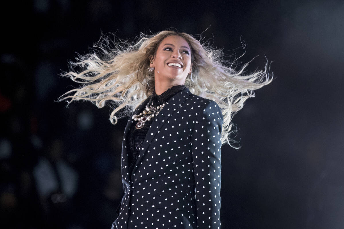 Beyonce performs at a Get Out the Vote concert for Democratic presidential candidate Hillary Cl ...