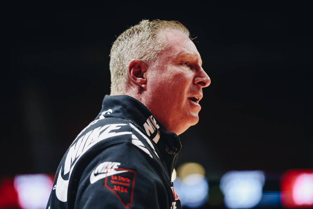 Coronado head coach Jeff Kaufman yells to his team during a Class 5A boys basketball state semi ...