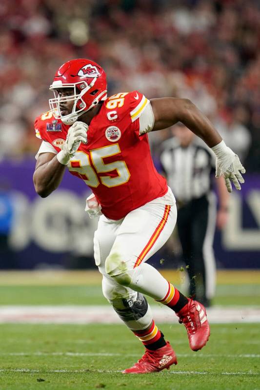 Kansas City Chiefs defensive tackle Chris Jones (95) runs in pursuit against the San Francisco ...