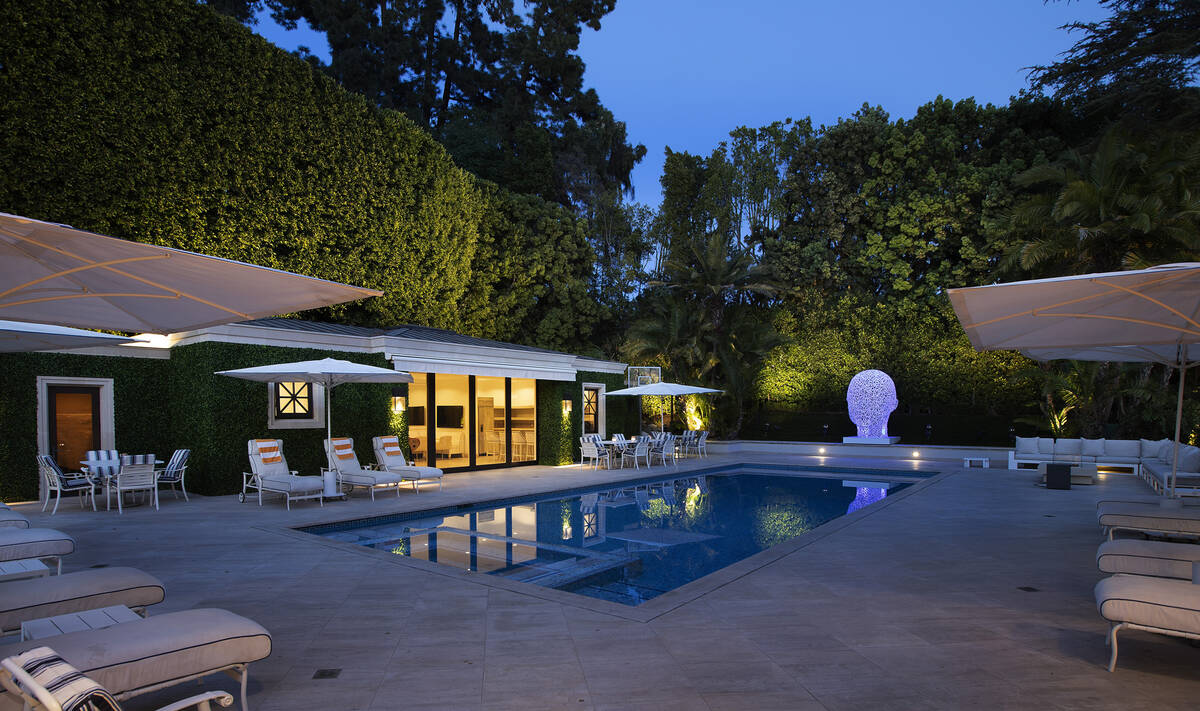 Another view of the exterior of Steve Wynn's Beverly Hills home. (Jim Bartsch/Courtesy of Hilto ...