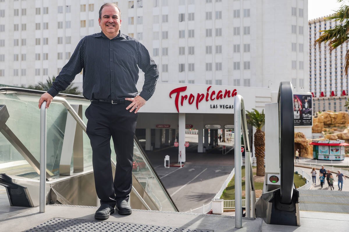 Alex Ripoll, a food server in the Tropicana Steakhouse for 33 years, poses for a portrait ...