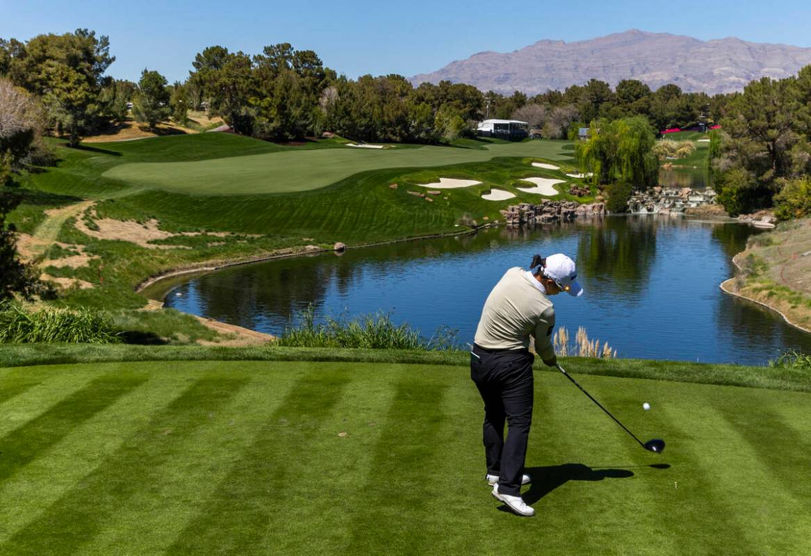 Sei Young Kim drives the ball down the 18th fairway during the first day of the LPGA T-Mobile M ...