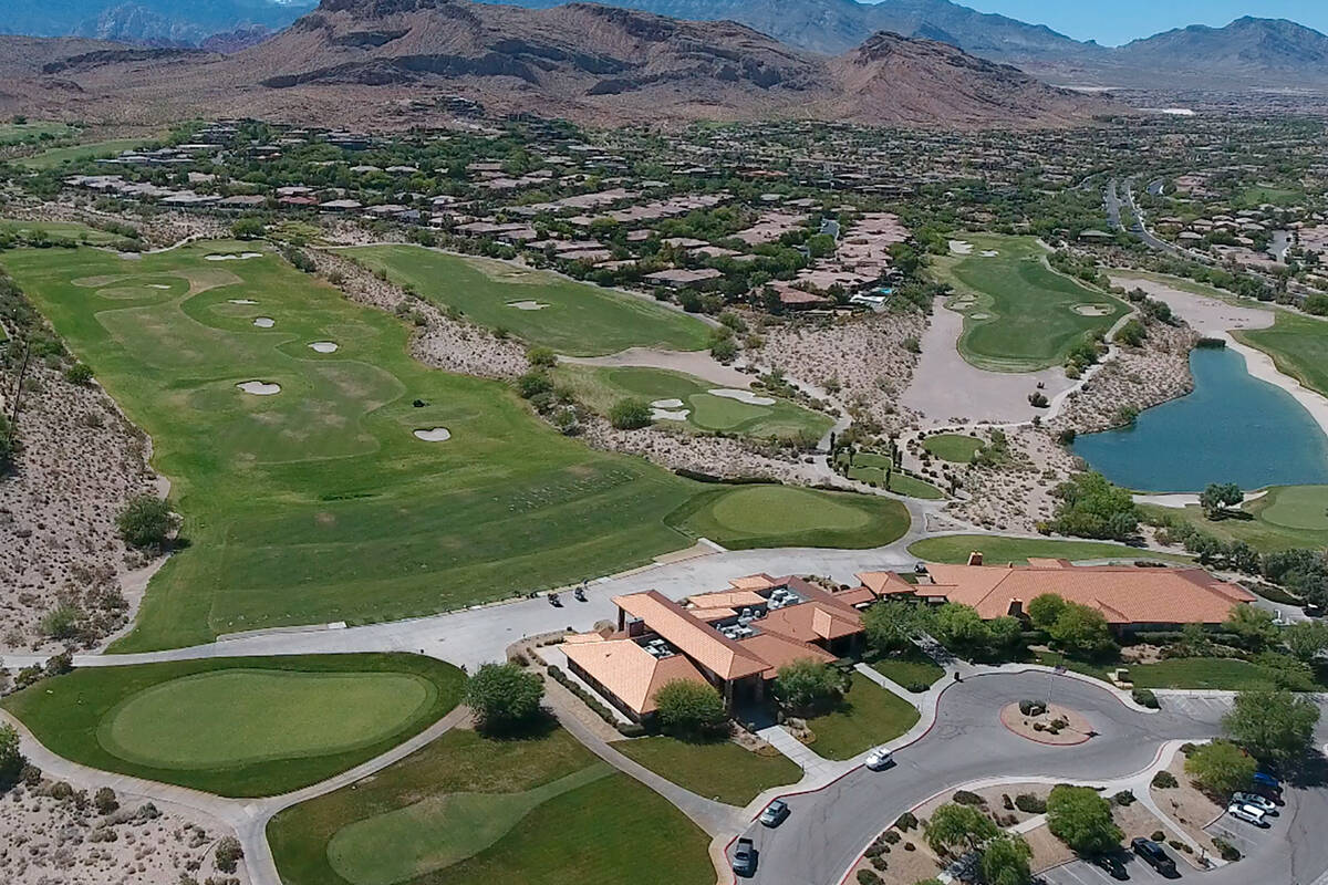 Aerial photo of the clubhouse at Bear's Best Las Vegas golf course. (Michael Quine/Las Vegas Re ...