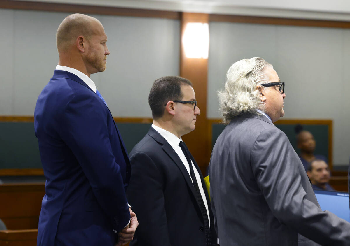 Daniel Rodimer, left, appears in court with his attorneys Richard Schonfeld and David Chesnoff, ...