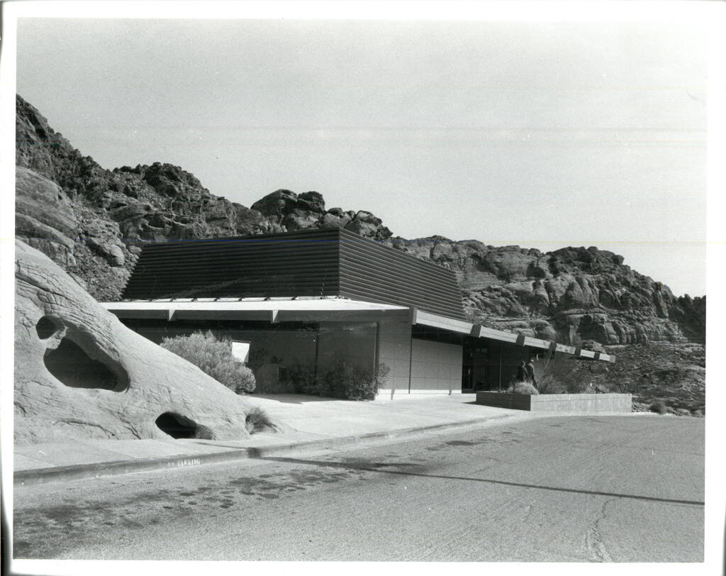 Valley of Fire State Park's visitor center in 1985. (Gary Thompson/Las Vegas Review-Journal)