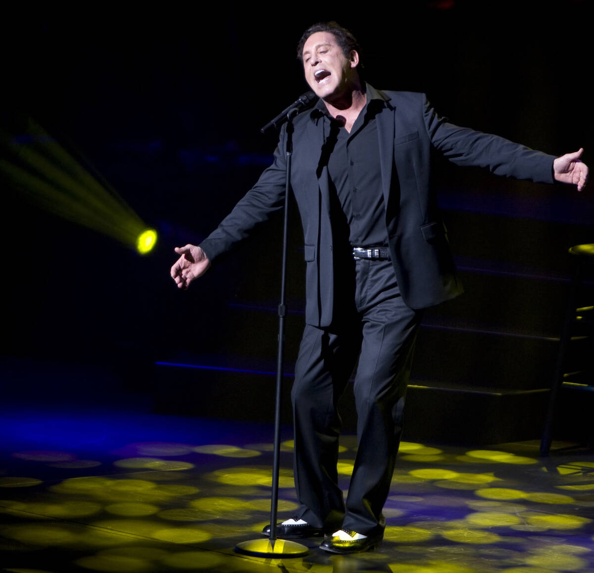 Danny Gans performs at the Encore Theater on Feb. 6, 2009. (Las Vegas Review-Journal)