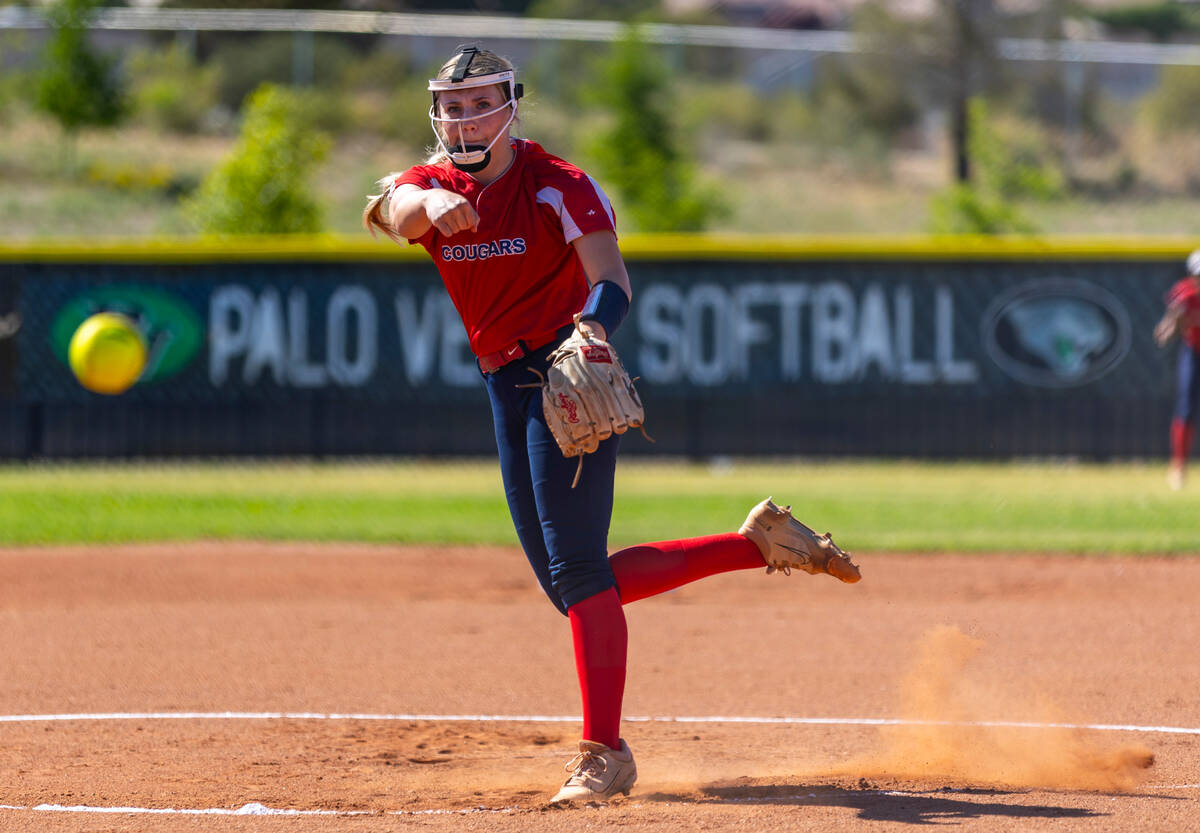 Coronado pitcher Kendall Selitzky (9) sends another ball to the plate and a Palo Verde batter d ...