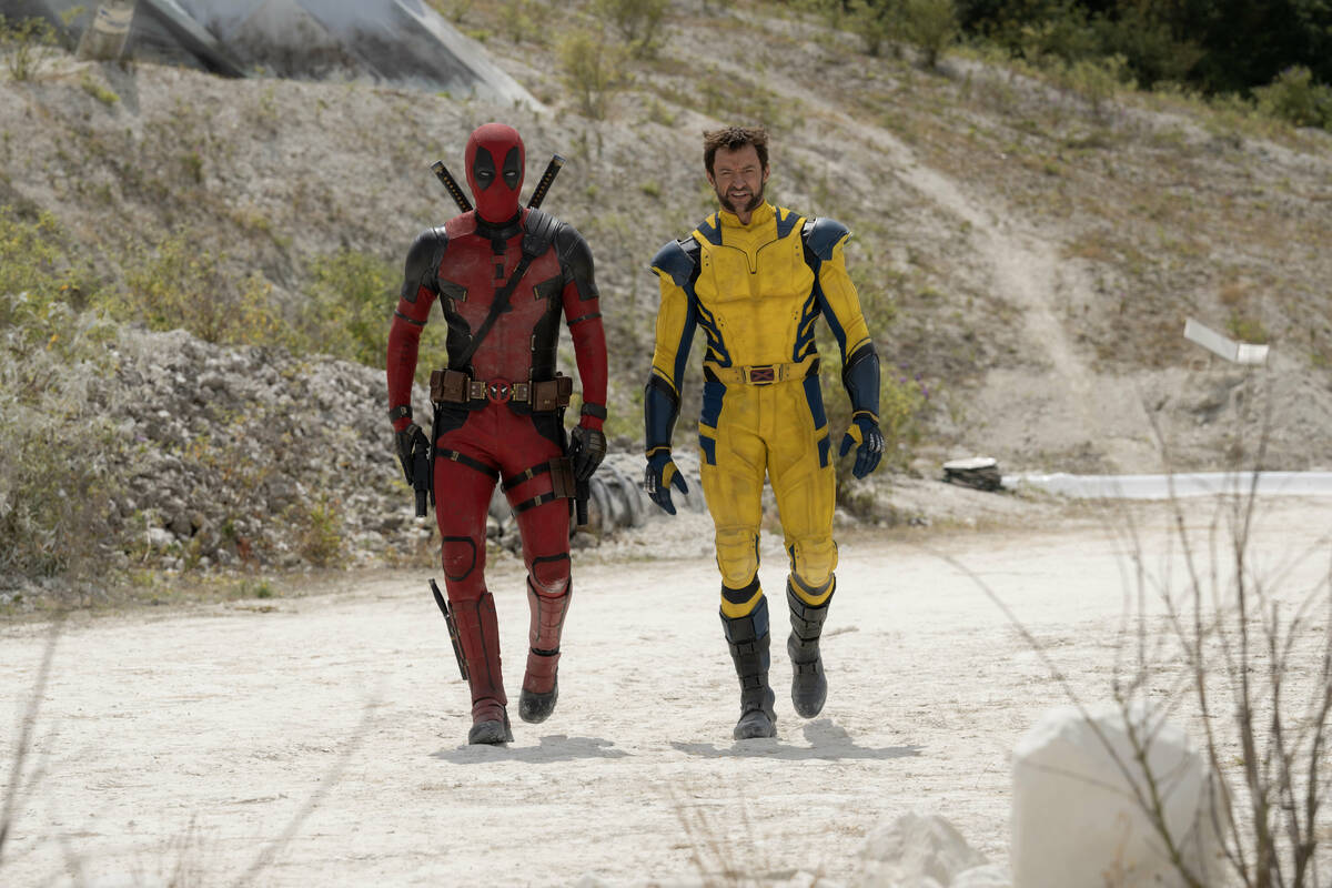 (L-R): Ryan Reynolds as Deadpool/Wade Wilson and Hugh Jackman as Wolverine/Logan 20th Century S ...