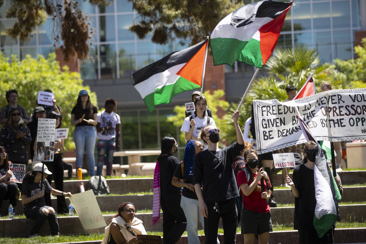Pro-Palestianian protesters and student groups gather on campus at UNLV on Wednesday, May 1, 20 ...