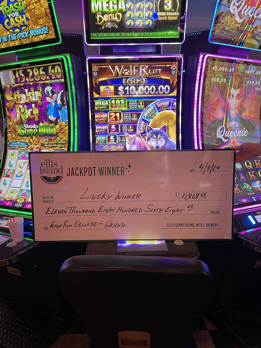 One of the five-figure jackpots won in April at Ellis Island in Las Vegas. (Ellis Island)