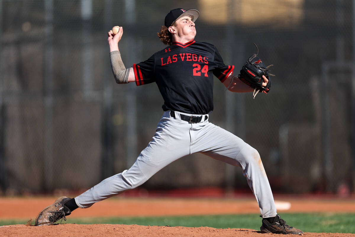 Las Vegas' Joseph Ponticello (24) throws to Las Vegas during a Class 5A high school baseball So ...