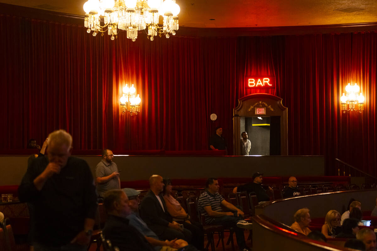 Attendees listen during a debate for Las Vegas mayor between Councilwoman Victoria Seaman and f ...