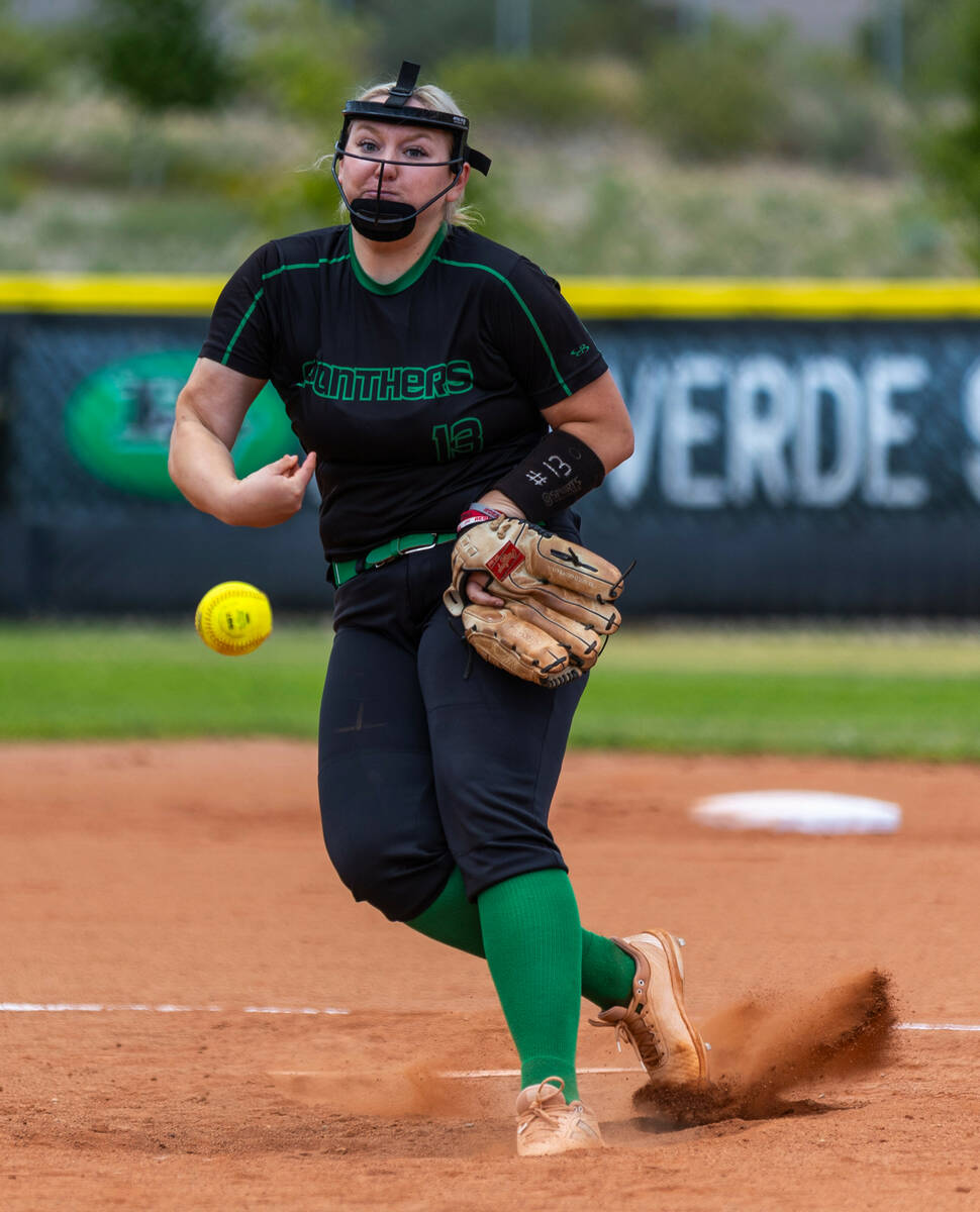 Palo Verde pitcher Bradi Odom (13) releases another throw against a Coronado batter during the ...