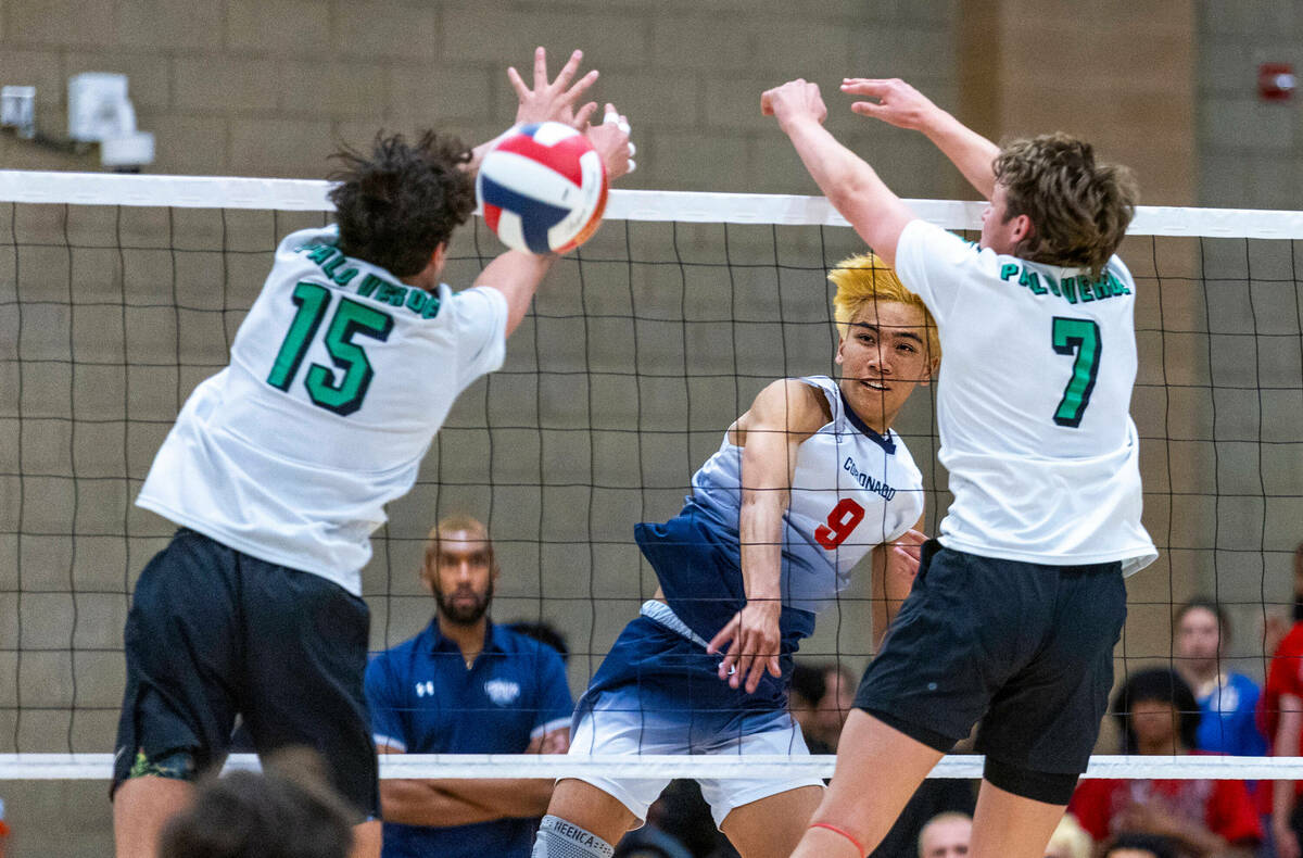 Coronado's Aiden Camacho (9) gets past a block attempt by Palo Verde's Davide Bruce (15) and Bl ...