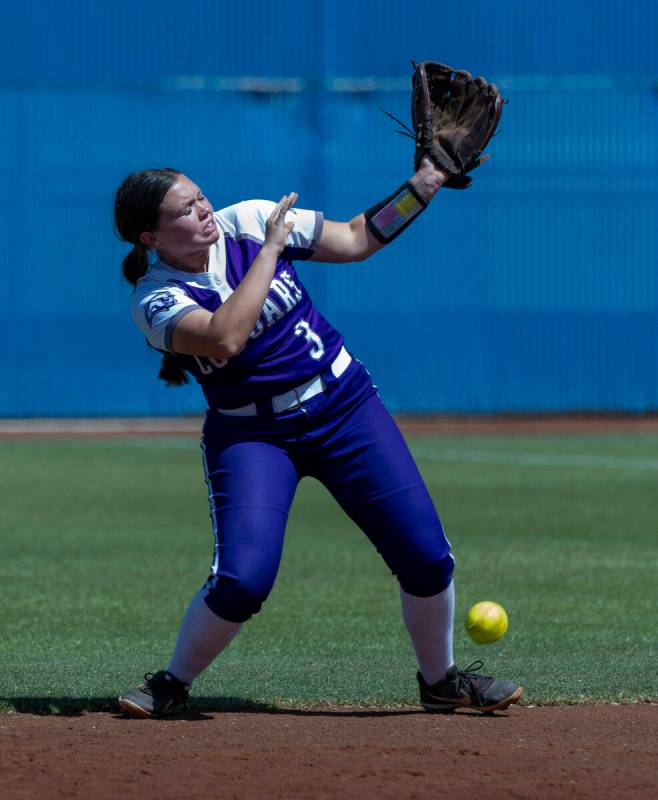 Spanish Springs infielder McKenna Timmons (3) misses a pop fly against Palo Verde during the se ...