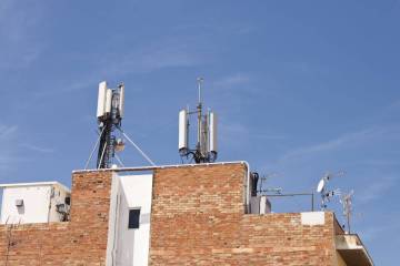 An AT&T network problem prevented customers from calling people and businesses using other ...
