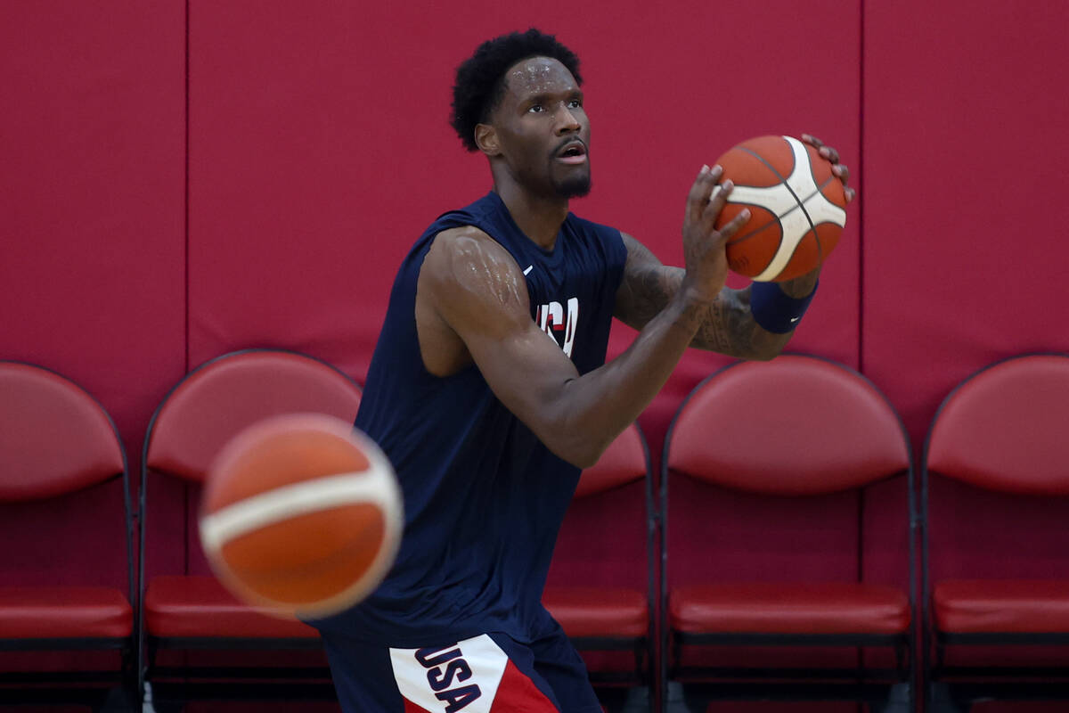 Fenerbahce Istanbul forward Nigel Hayes-Davis shoots during training camp for the USA Basketbal ...